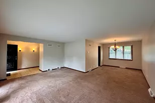 17945 Maple St, Lansing, IL 60438 - Photo 15