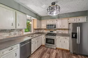 119 London Rd, Poplar Grove, IL 61065 - Photo 7