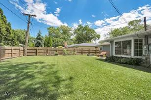 196 Westwood Dr, Park Forest, IL 60466 - Photo 25