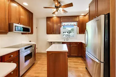 1010 Lyford Lane, Wheaton, IL 60189 - Photo 11