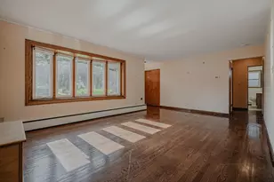 3212 Elisha Ave, Zion, IL 60099 - Photo 5