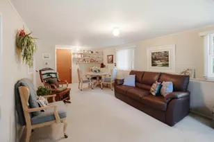 1026 Half Day Rd, Highland Park, IL 60035 - Photo 7