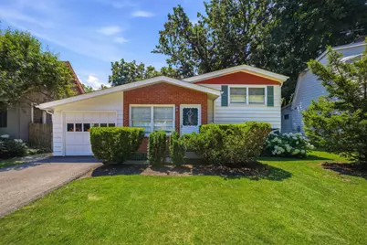 1026 Half Day Road, Highland Park, IL 60035 - Photo 1