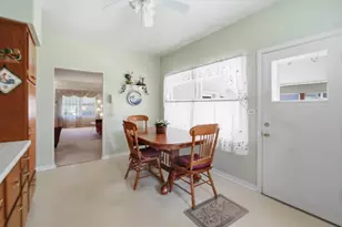 1026 Half Day Rd, Highland Park, IL 60035 - Photo 5