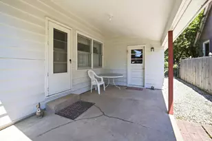1026 Half Day Rd, Highland Park, IL 60035 - Photo 15