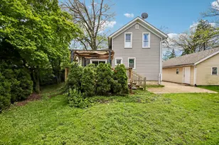 316 E Division St, Lockport, IL 60441 - Photo 23