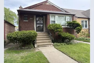 8153 S Marquette Avenue, Chicago, IL 60617 - Photo 1