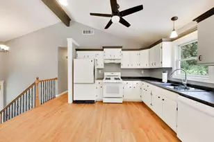8808 Hickory Ln, Wonder Lake, IL 60097 - Photo 5