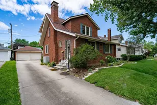 513 Kreitzer Ave, Bloomington, IL 61701 - Photo 3