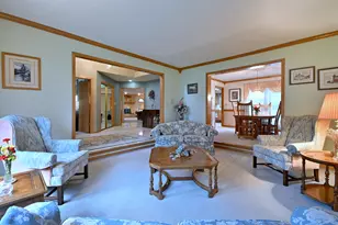 213 John Dr, Bartlett, IL 60103 - Photo 9