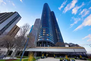 155 N Harbor Dr, Chicago, IL 60601 - Photo 1
