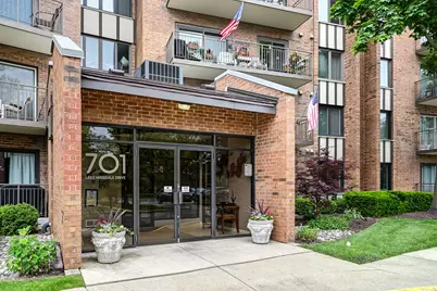 701 Lake Hinsdale Drive #412, Willowbrook, IL 60527 - Photo 1
