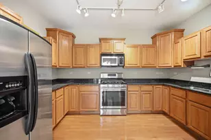 41 N Bridge View St, Palatine, IL 60067 - Photo 7