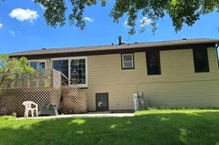 329 Shield Ct, Bolingbrook, IL 60440 - Photo 29