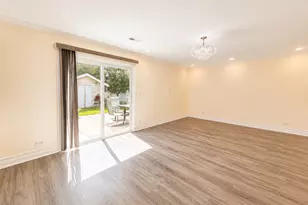 450 Heather Ln, Carol Stream, IL 60188 - Photo 19