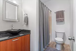 5611 N Glenwood Ave, Chicago, IL 60660 - Photo 21
