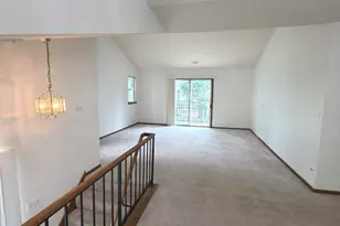 2123 Northwind Cir, Schaumburg, IL 60194 - Photo 5
