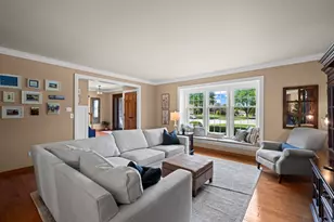 1565 Freeman Rd, Hoffman Estates, IL 60192 - Photo 13