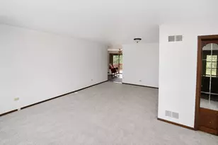 5111 Springdale Ln, McHenry, IL 60050 - Photo 7