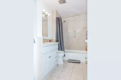 6282 Kit Carson Drive #6282, Hanover Park, IL 60133 - Photo 11