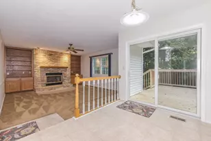 3 Shagbark Ct, Bloomington, IL 61701 - Photo 11