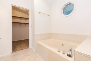 3 Shagbark Ct, Bloomington, IL 61701 - Photo 29