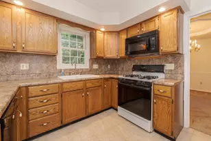 3 Shagbark Ct, Bloomington, IL 61701 - Photo 13