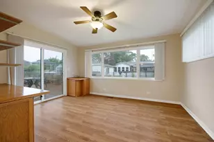 46 Avon Rd, Elk Grove Village, IL 60007 - Photo 11