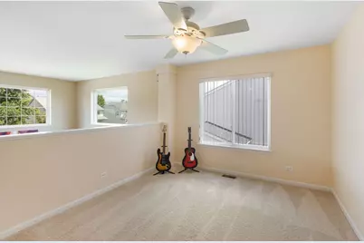 1675 Seaton Lane, Elgin, IL 60123 - Photo 17