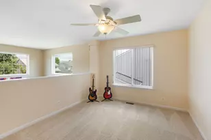1675 Seaton Ln, Elgin, IL 60123 - Photo 17