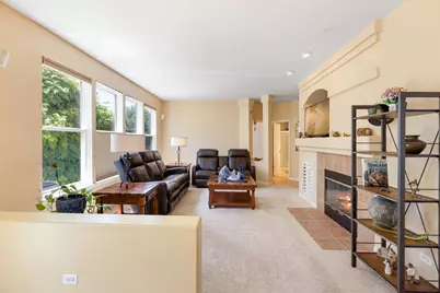 1675 Seaton Lane, Elgin, IL 60123 - Photo 7