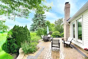 1605 Crowfoot Cir S, Hoffman Estates, IL 60169 - Photo 71