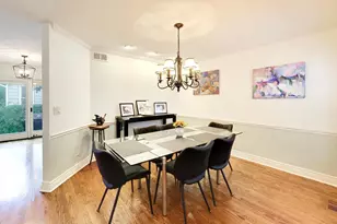 1605 Crowfoot Cir S, Hoffman Estates, IL 60169 - Photo 31