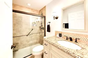 1605 Crowfoot Cir S, Hoffman Estates, IL 60169 - Photo 17