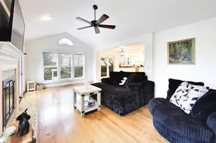 1605 Crowfoot Cir S, Hoffman Estates, IL 60169 - Photo 25