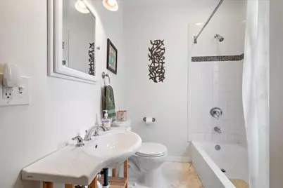 1621 Florence Avenue, Evanston, IL 60201 - Photo 13