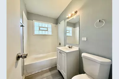 1133 Parkview Avenue, Chicago Heights, IL 60411 - Photo 23