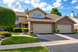 8952 Silverdale Dr, Orland Park, IL 60462 - Photo 1