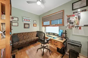 1451 W Walton St, Chicago, IL 60642 - Photo 9