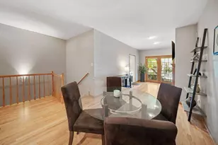 1451 W Walton St, Chicago, IL 60642 - Photo 5