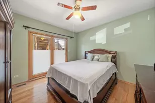 1451 W Walton St, Chicago, IL 60642 - Photo 11