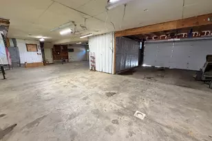 711 N Turner St, Davis, IL 61019 - Photo 39
