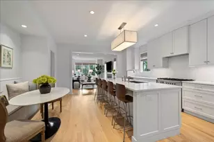 2201 Lincolnwood Dr, Evanston, IL 60201 - Photo 9