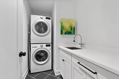 2201 Lincolnwood Drive, Evanston, IL 60201 - Photo 29
