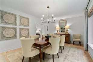 2201 Lincolnwood Dr, Evanston, IL 60201 - Photo 7