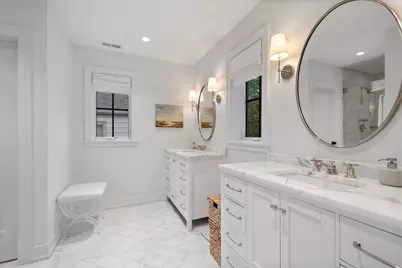 2201 Lincolnwood Drive, Evanston, IL 60201 - Photo 23