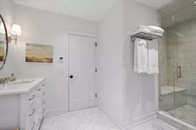 2201 Lincolnwood Drive, Evanston, IL 60201 - Photo 25