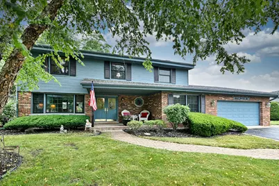 776 S Stuart Avenue, Elmhurst, IL 60126 - Photo 1