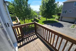 875 Emerald Dr, Pingree Grove, IL 60140 - Photo 11