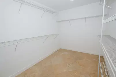 914 W Hubbard Street #202, Chicago, IL 60642 - Photo 21
